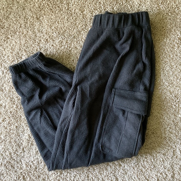 aerie Pants - NWT Arie Waffle Knit Joggers with Pockets - S/M